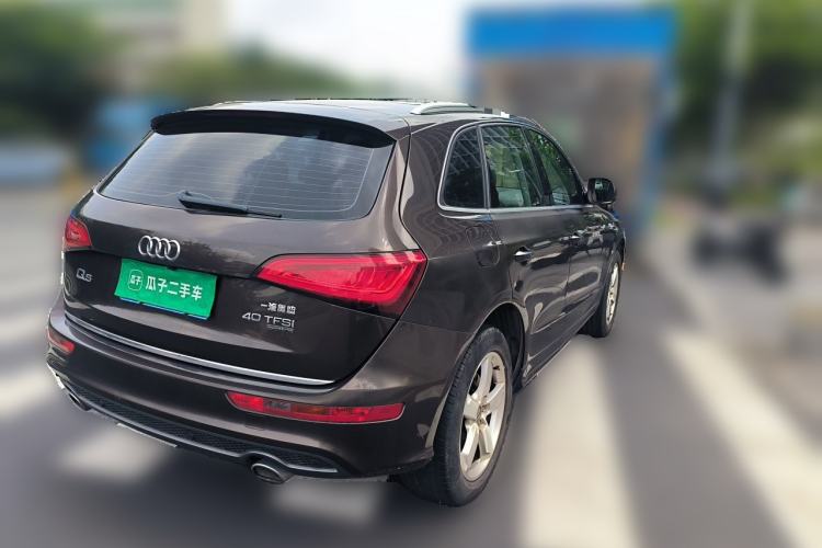 Used Audi Q5 2017 Plus 40 TFSI Ambition Model Rear Right 45 Deg