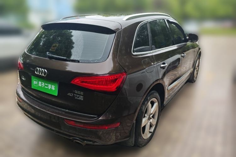 Used Audi Q5 2017 Plus 40 TFSI Ambition Model Rear Right 45 Deg