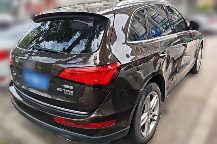 Used Audi Q5 2017 40 TFSI Technology Edition Rear Right 45 Deg