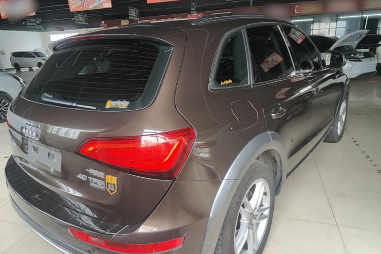 Used Audi Q5 2017 Plus 40 TFSI Technology Model Rear Right 45 Deg