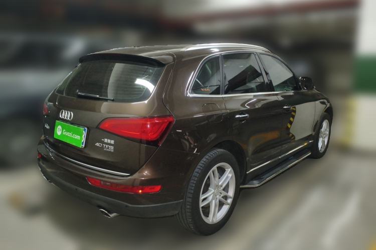 Used Audi Q5 2017 40 TFSI Technology Edition Rear Right 45 Deg