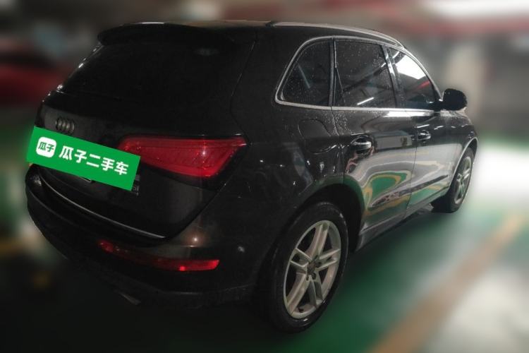 Used Audi Q5 2017 40 TFSI Technology Edition Rear Right 45 Deg