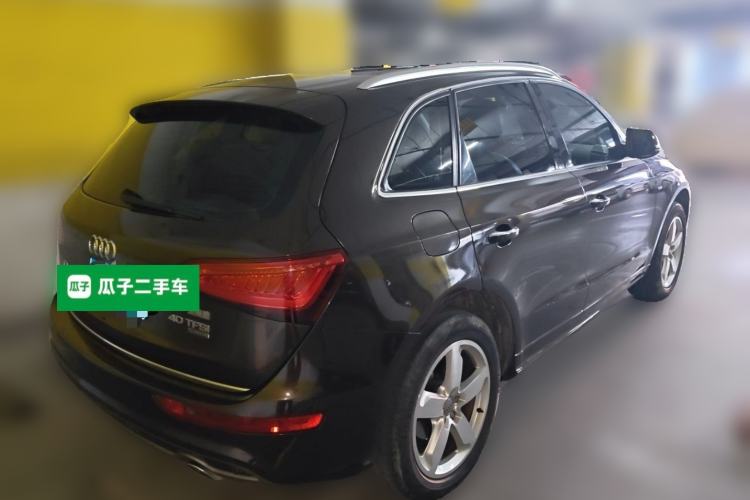 Used Audi Q5 2017 Plus 40 TFSI Ambition Model Rear Right 45 Deg