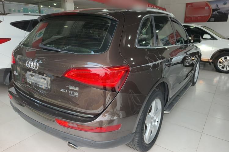 Used Audi Q5 2017 40 TFSI Ambition Edition Rear Right 45 Deg