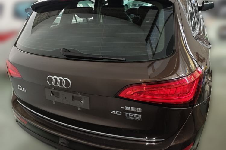 Used Audi Q5 2017 Plus 40 TFSI Ambition Model Rear