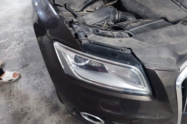 Used Audi Q5 2017 40 TFSI Ambition Edition Right Front Headlight