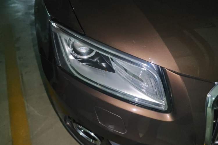 Used Audi Q5 2017 40 TFSI Ambition Edition Right Front Headlight