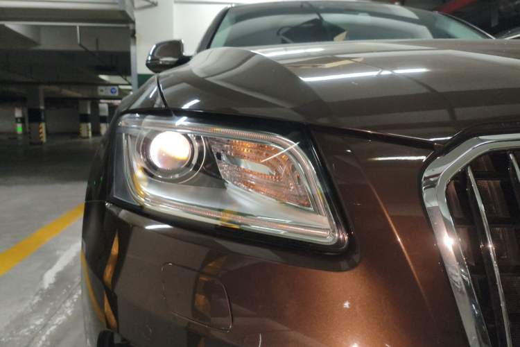 Used Audi Q5 2017 40 TFSI Technology Edition Right Front Headlight