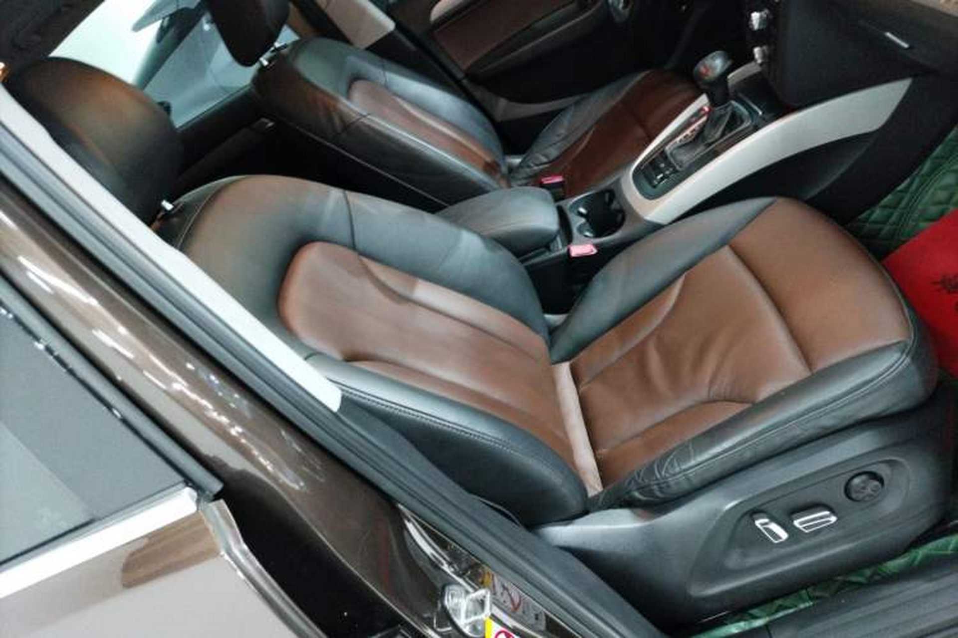 Used Audi Q5 2017 40 TFSI Ambition Edition Right Front Seat