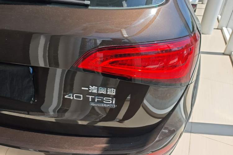 Used Audi Q5 2017 Plus 40 TFSI Technology Model Right Rear Taillight