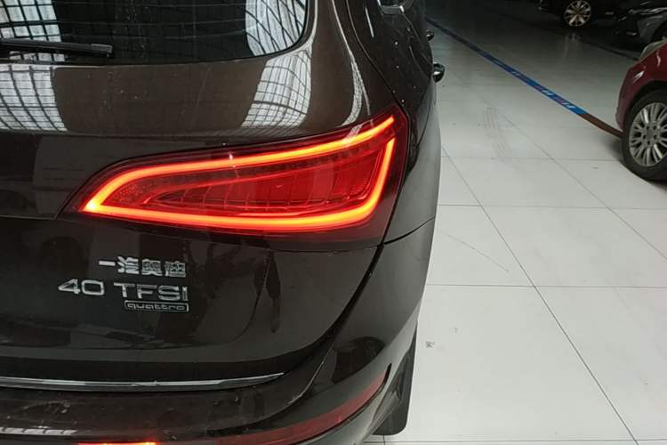 Used Audi Q5 2017 Plus 40 TFSI Ambition Model Right Rear Taillight