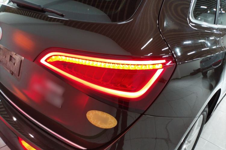 Used Audi Q5 2017 40 TFSI Ambition Edition Right Rear Taillight