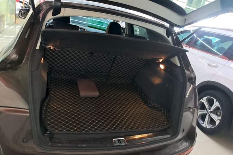 Used Audi Q5 2017 40 TFSI Ambition Edition Trunk