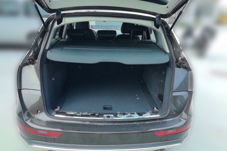 Used Audi Q5 2017 40 TFSI Technology Edition Trunk