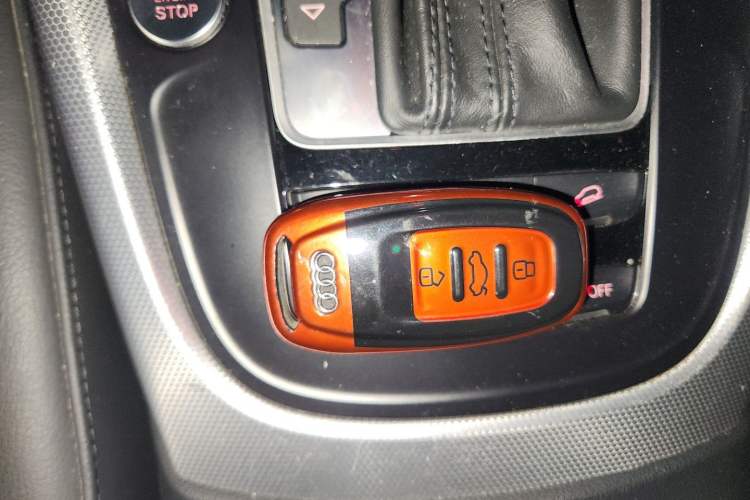 Used Audi Q5 2017 40 TFSI Technology Edition Vehicle Key
