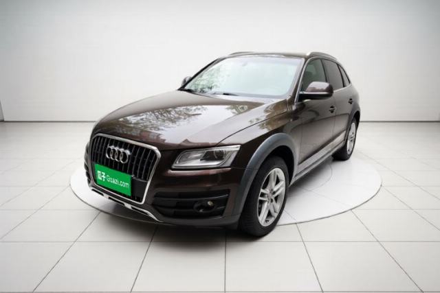 Used Audi Q5 2017 Plus 40 TFSI Technology Model