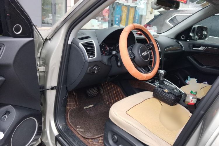 Used Audi Q5 2017 40 TFSI Comfort Model Driver Seat