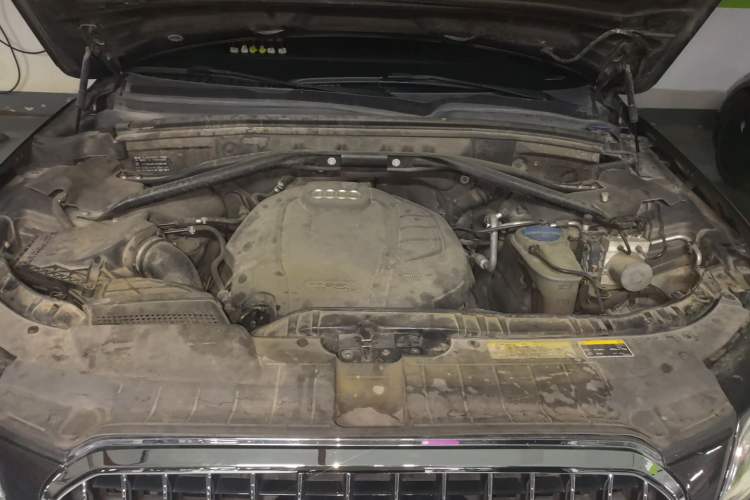 Used Audi Q5 2017 Plus 40 TFSI Technology Model Engine Bay