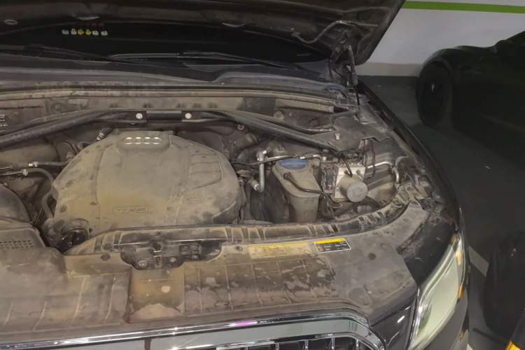 Used Audi Q5 2017 Plus 40 TFSI Technology Model Engine Bay Left