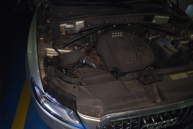Used Audi Q5 2017 40 TFSI Ambition Edition Engine Bay Right
