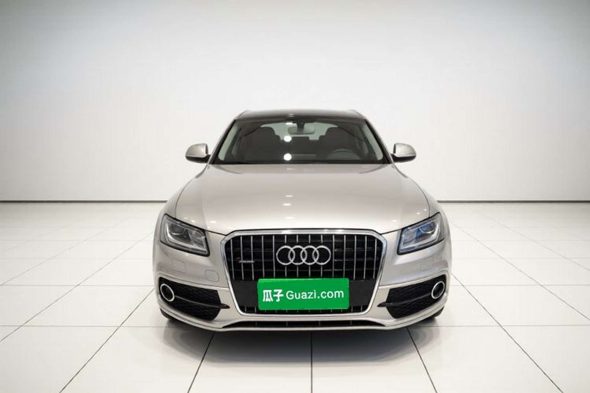 Used Audi Q5 2017 Plus 40 TFSI Ambition Model Exterior 1