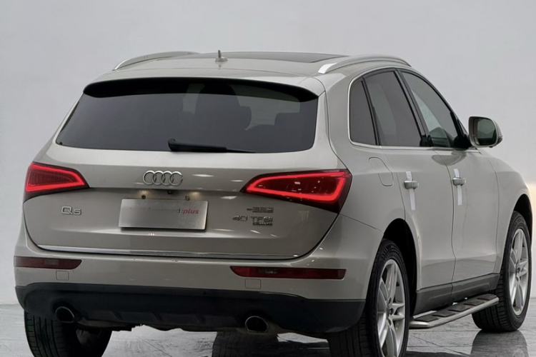 Used Audi Q5 2017 40 TFSI Comfort Model Exterior 1