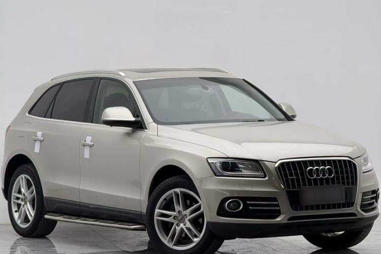 Used Audi Q5 2017 40 TFSI Comfort Model Exterior 3