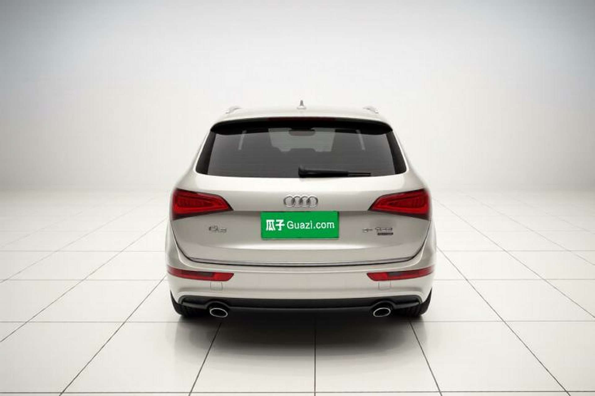 Used Audi Q5 2017 Plus 40 TFSI Ambition Model Exterior 4