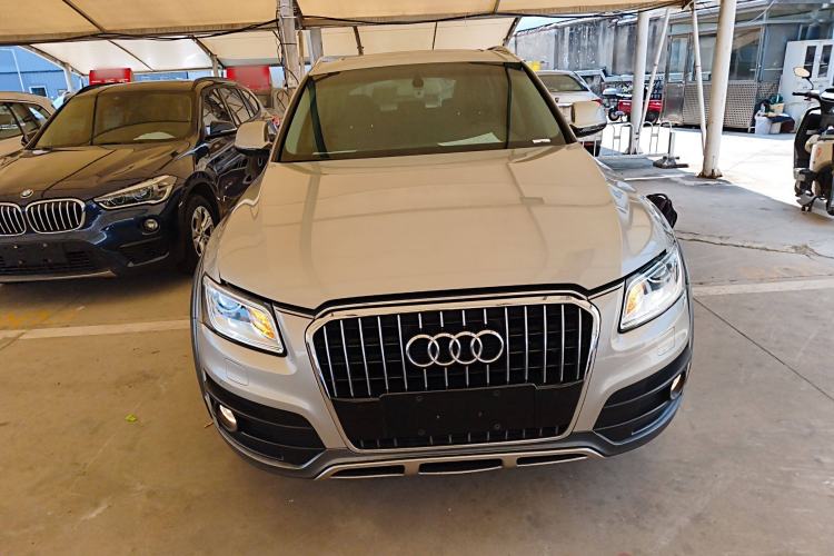 Used Audi Q5 2017 Plus 40 TFSI Technology Model Front