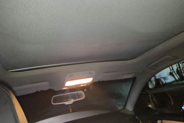 Used Audi Q5 2017 40 TFSI Technology Edition Headliner