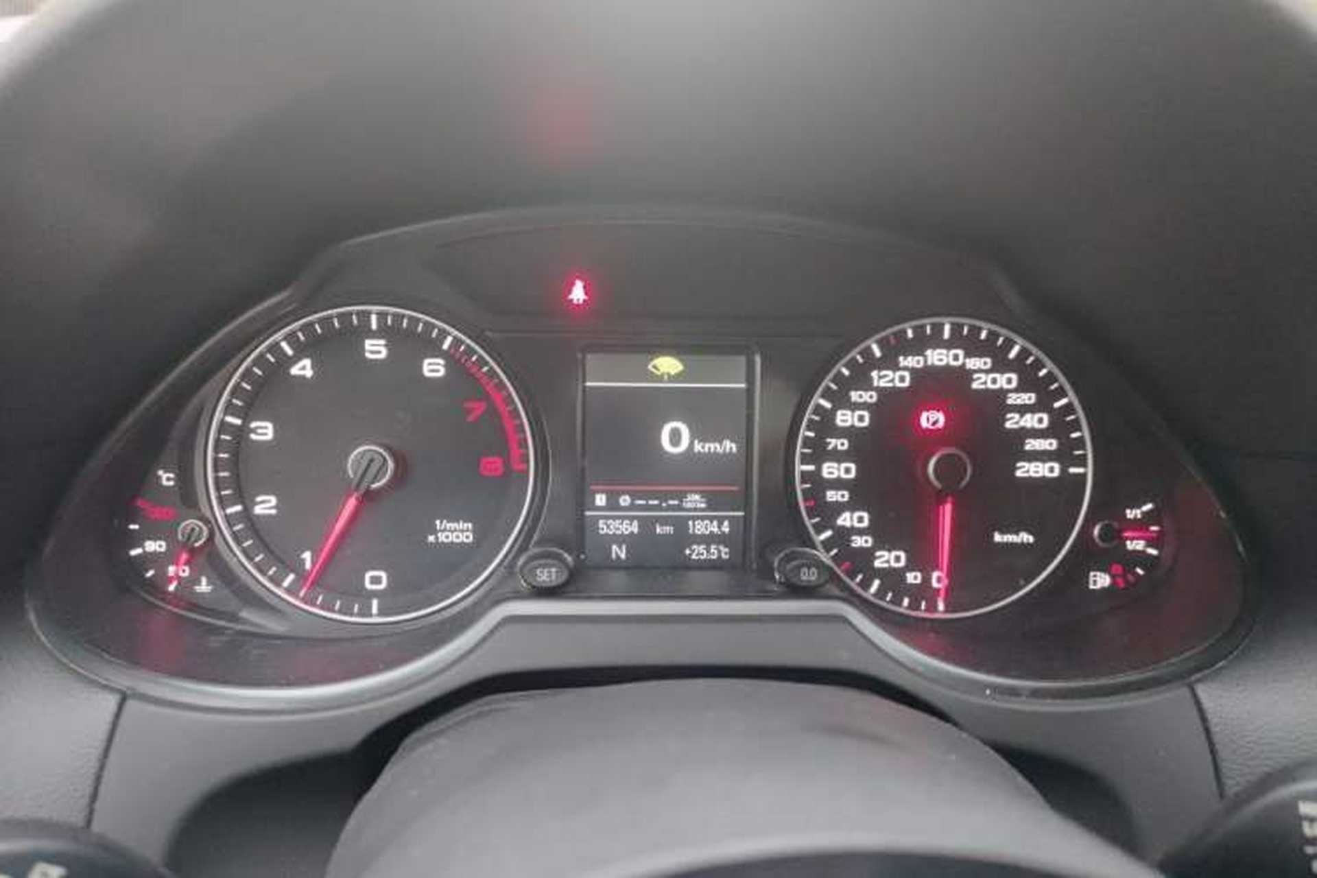 Used Audi Q5 2017 40 TFSI Technology Edition Instrument Cluster