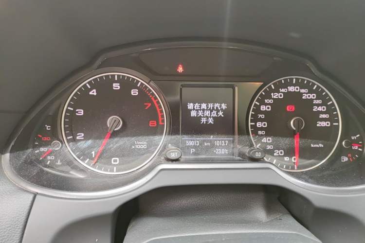 Used Audi Q5 2017 40 TFSI Comfort Model Instrument Cluster