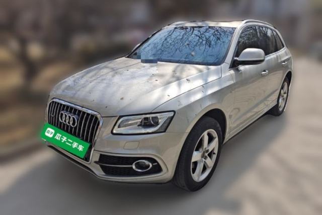 Used Audi Q5 2017 Plus 40 TFSI Ambition Model