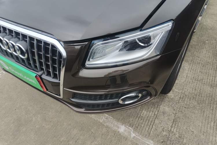 Used Audi Q5 2017 Plus 40 TFSI Ambition Model Left Front Headlight
