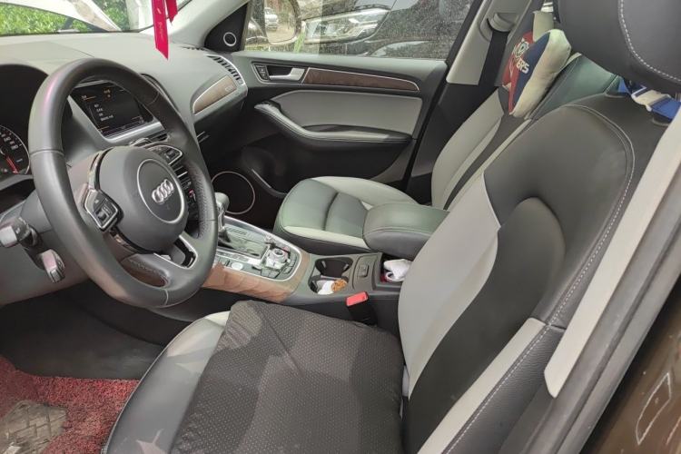 Used Audi Q5 2017 40 TFSI Comfort Model Left Front Seat
