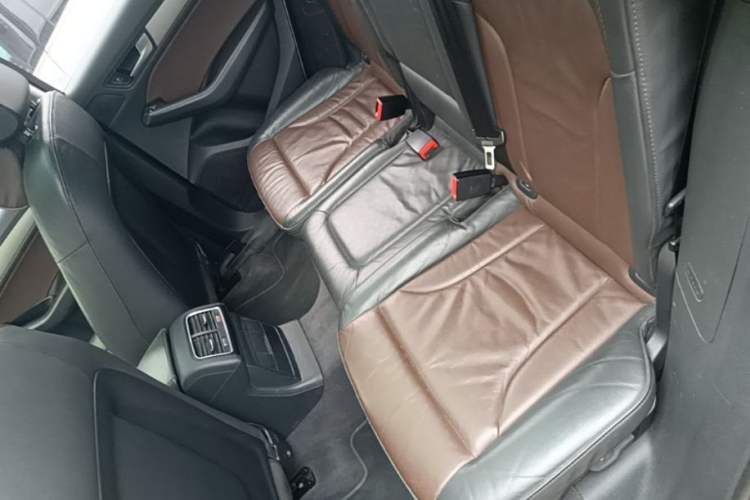 Used Audi Q5 2017 Plus 40 TFSI Technology Model Left Rear Seat