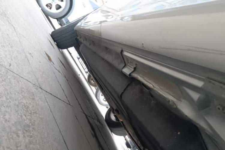 Used Audi Q5 2017 Plus 40 TFSI Technology Model Left Side Sill