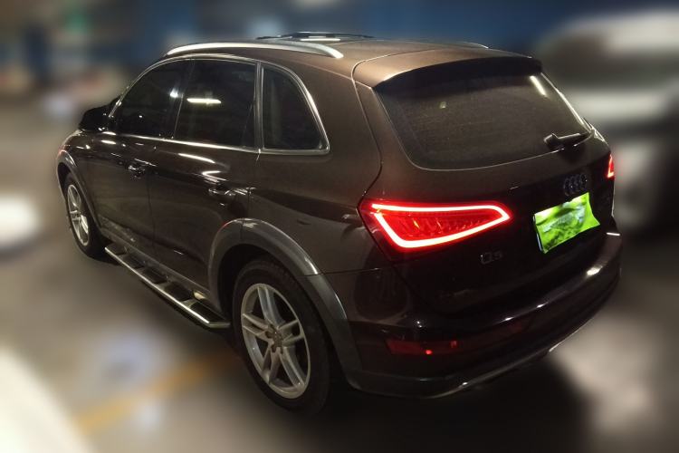 Used Audi Q5 2017 Plus 40 TFSI Technology Model Rear Left 45 Deg
