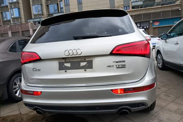 Used Audi Q5 2017 Plus 40 TFSI Technology Model Rear