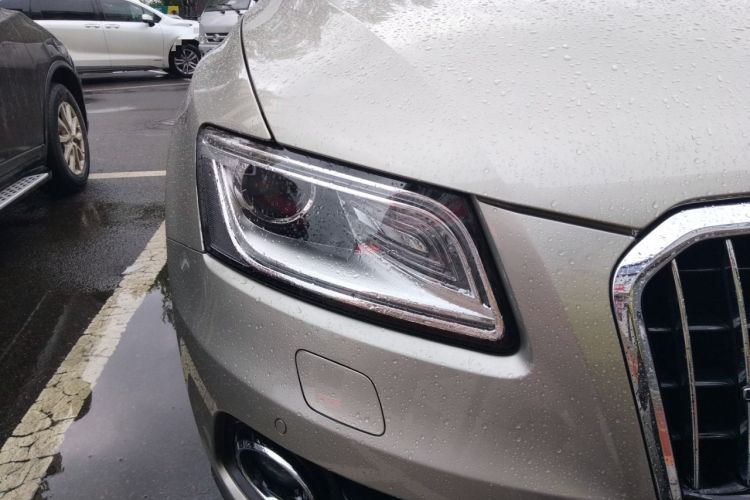 Used Audi Q5 2017 40 TFSI Comfort Model Right Front Headlight