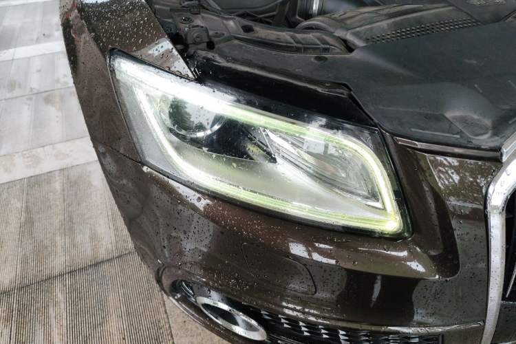Used Audi Q5 2017 Plus 40 TFSI Ambition Model Right Front Headlight