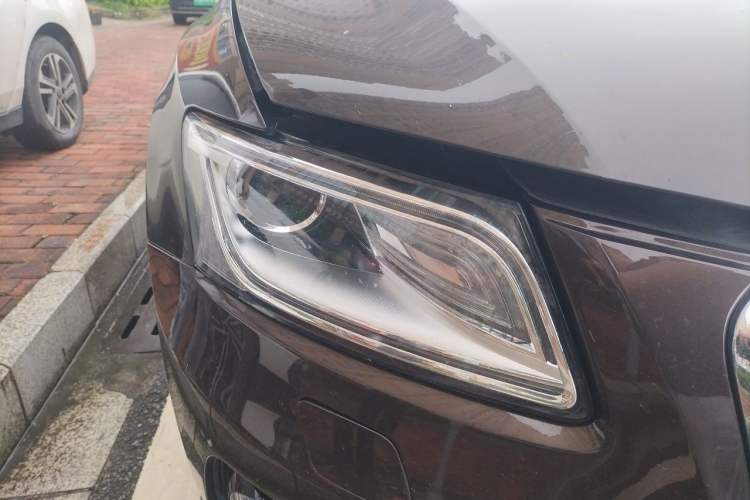Used Audi Q5 2017 Plus 40 TFSI Ambition Model Right Front Headlight