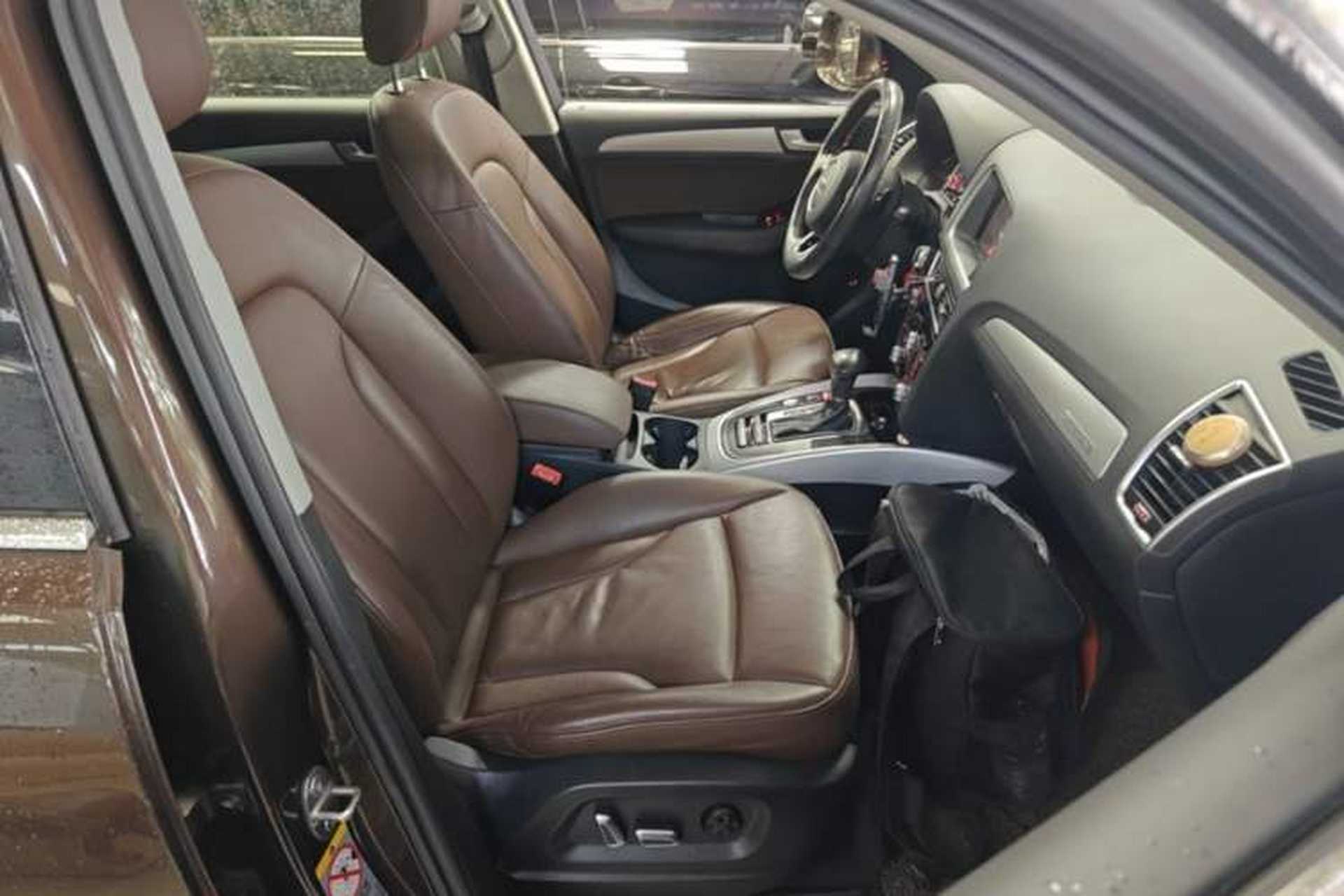 Used Audi Q5 2017 40 TFSI Technology Edition Right Front Seat