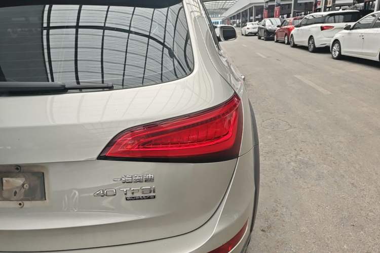 Used Audi Q5 2017 Plus 40 TFSI Technology Model Right Rear Taillight