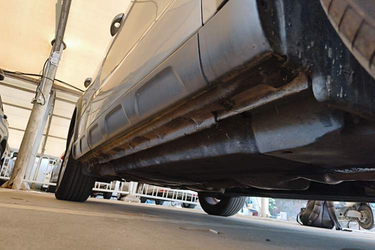 Used Audi Q5 2017 Plus 40 TFSI Technology Model Right Side Sill