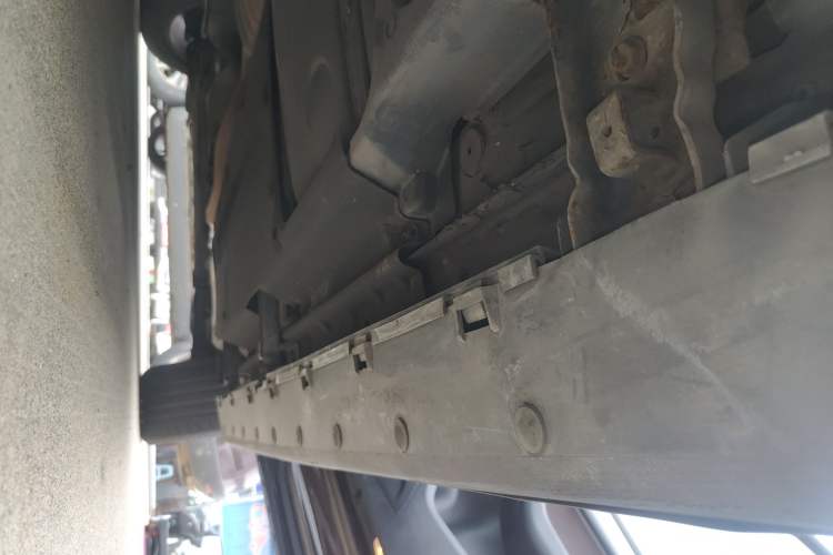 Used Audi Q5 2017 Plus 40 TFSI Ambition Model Right Side Sill