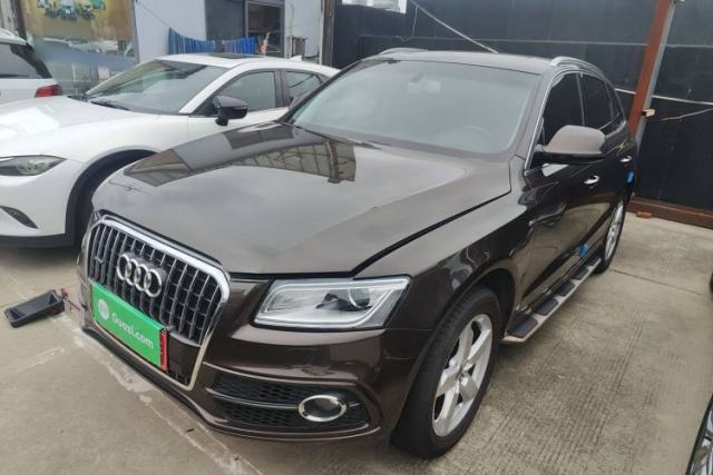 Used Audi Q5 2017 Plus 40 TFSI Ambition Model