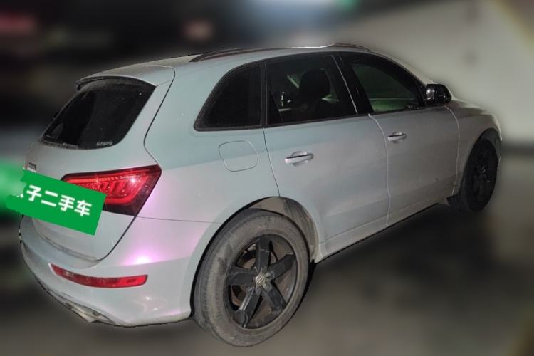 Used Audi Q5 2017 Plus 40 TFSI Ambition Model Rear Right 45 Deg