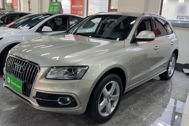 Used Audi Q5 2017 Plus 40 TFSI Ambition Model