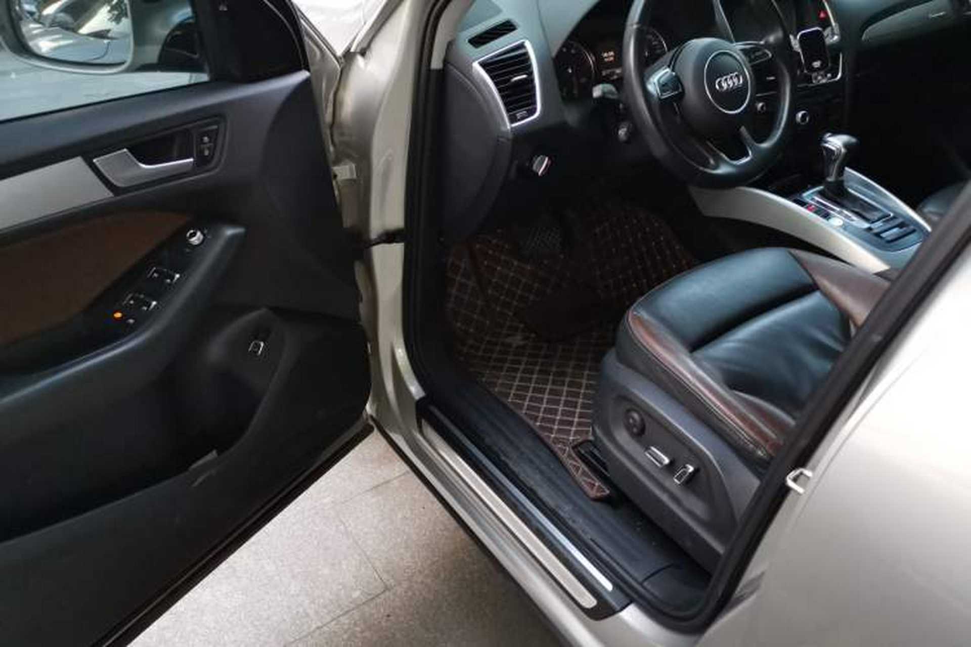 Used Audi Q5 2017 40 TFSI Technology Edition Driver Seat